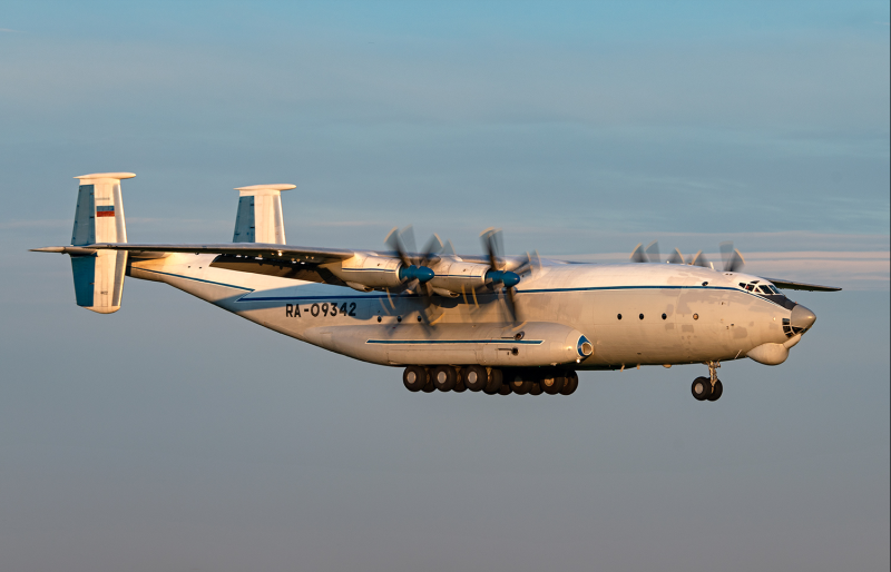 АН-22 ra-09342