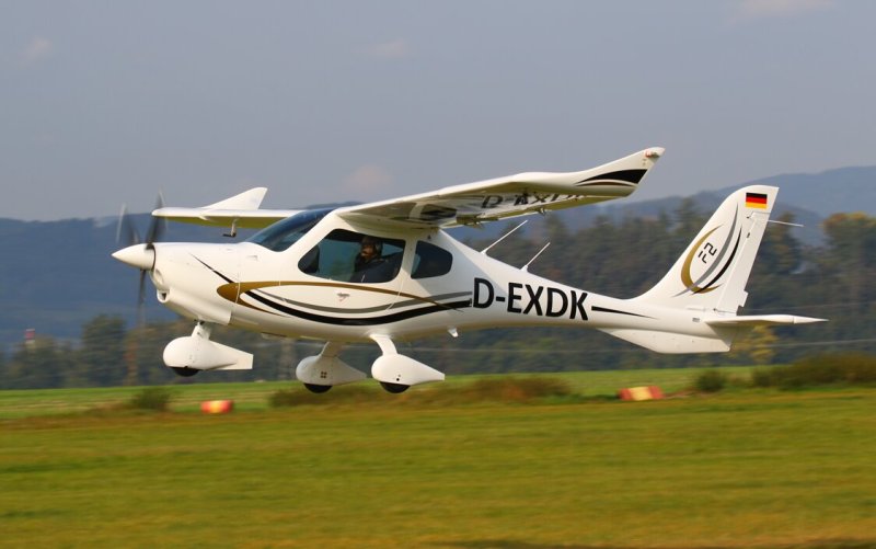 Flight Design f2