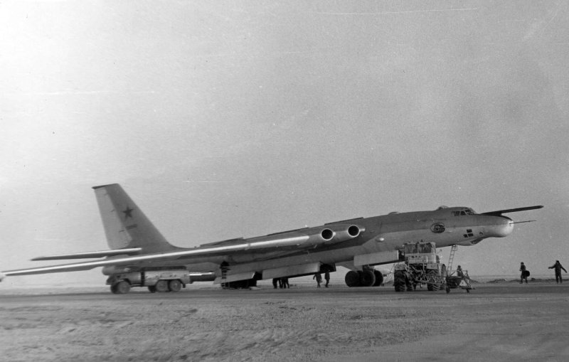 Самолёт м-4 Мясищева