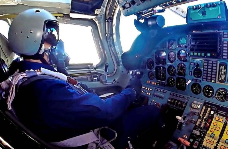 Ту 160 кабина пилотов