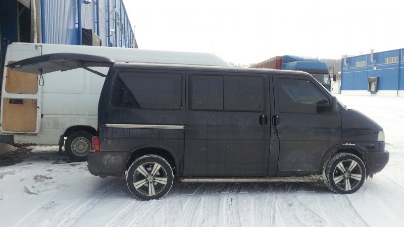 Transporter t4 черный