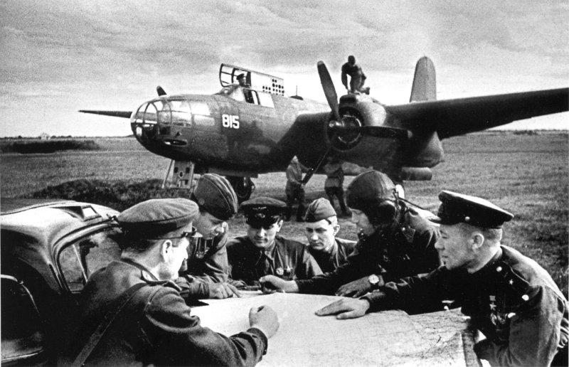 Воздушный бой советские самолеты ВОВ 1941-1945