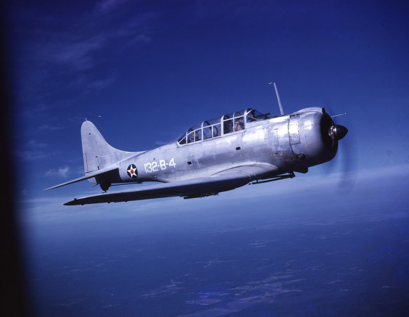 Самолет SBD 5 Dauntless