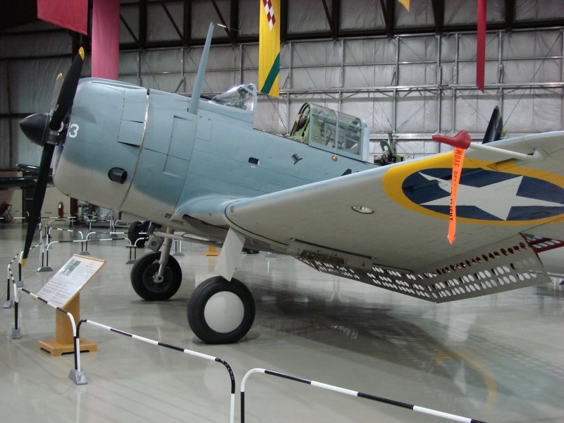 Самолет SBD Dauntless