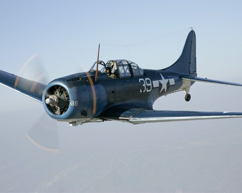 Douglas SBD-5 Dauntless
