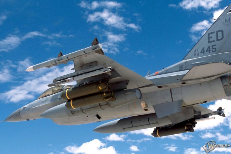 F 16 Falcon