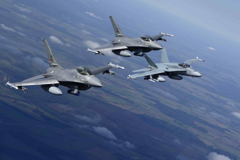 MCDONNELL Douglas f-16