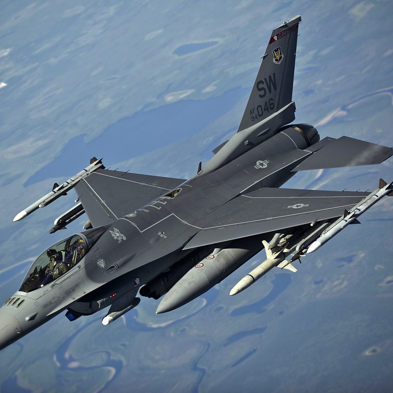 F 16 Falcon