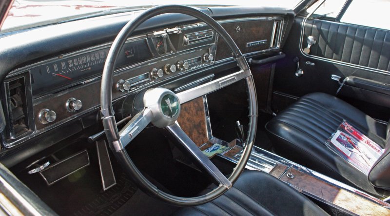 Pontiac Grand prix 1983