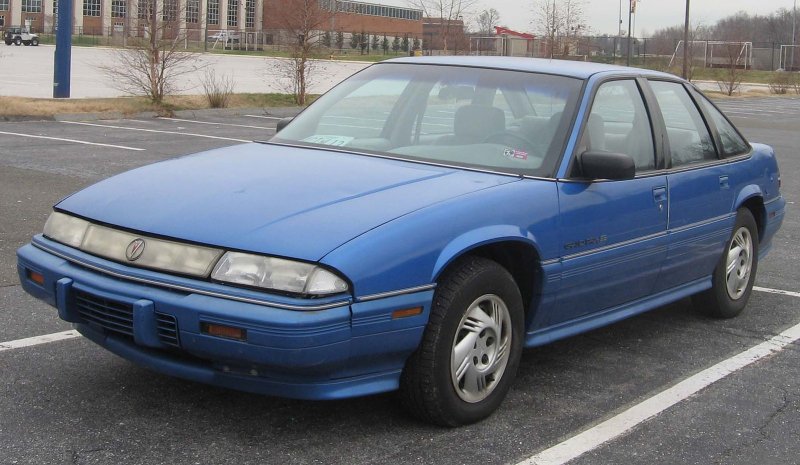 Pontiac Grand prix 1992 седан