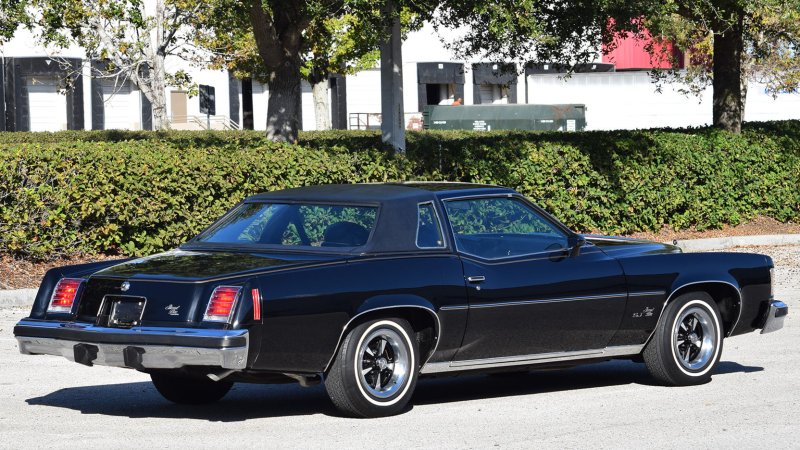 Pontiac Grand prix 1976