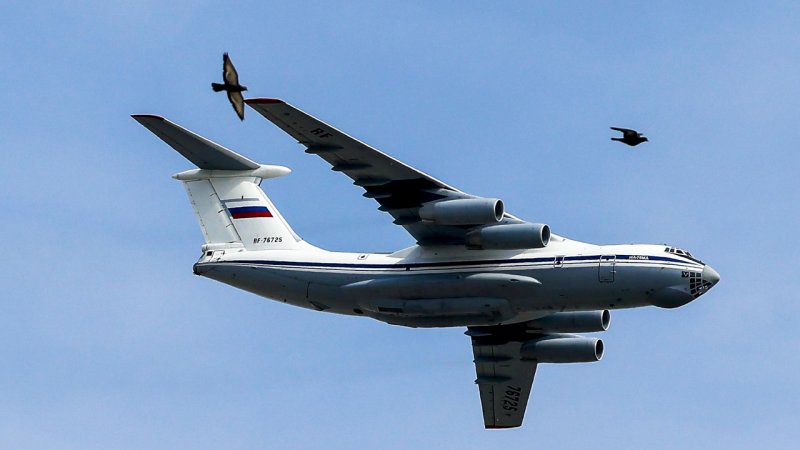 Ил-76 военно-транспортный самолёт