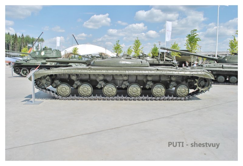 Танк объект 775