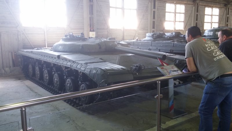 Ракетный танк объект 775