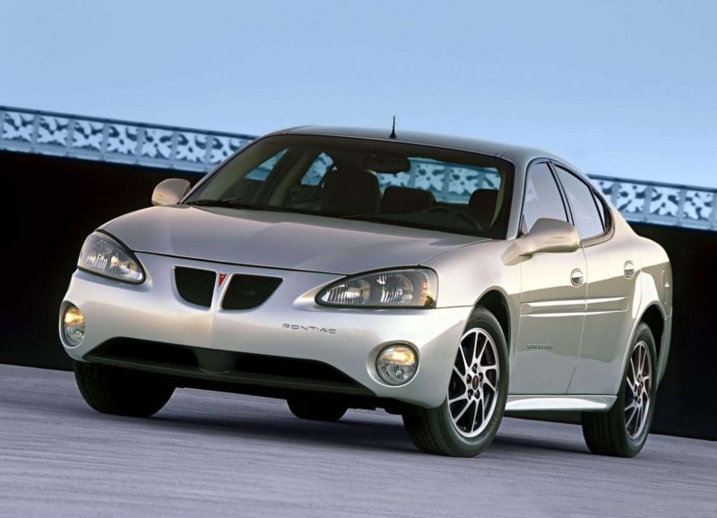 Pontiac Grand prix автомобили Pontiac