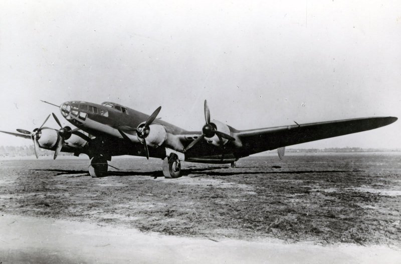 Дальний бомбардировщик Bloch MB.162