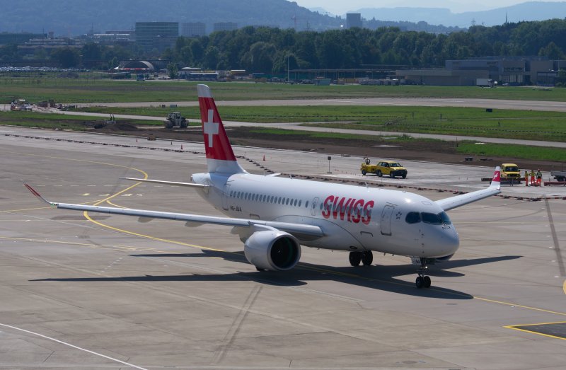 Swiss Bombardier CS 100