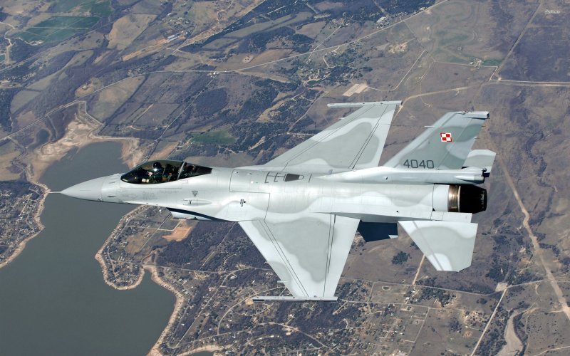 F 16 Falcon
