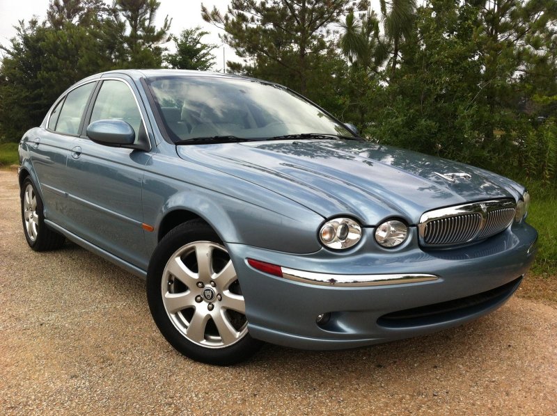 Jaguar x-Type 1
