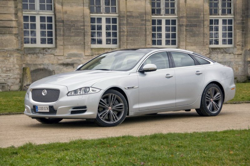 Jaguar XJ x351