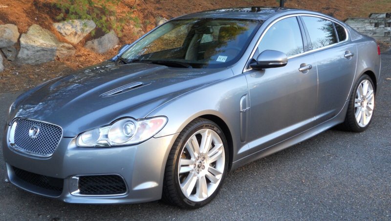 Jaguar XJ 2010 Grey