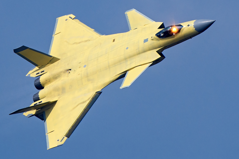 J-20 истребитель