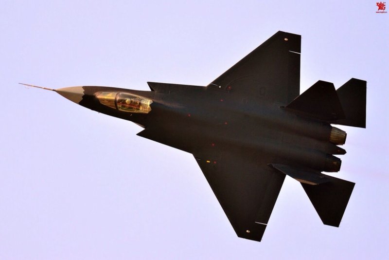 Истребитель Shenyang FC-31