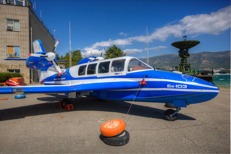 Гидросамолет амфибия Бериев бе-103 Гидроавиасалон 2010
