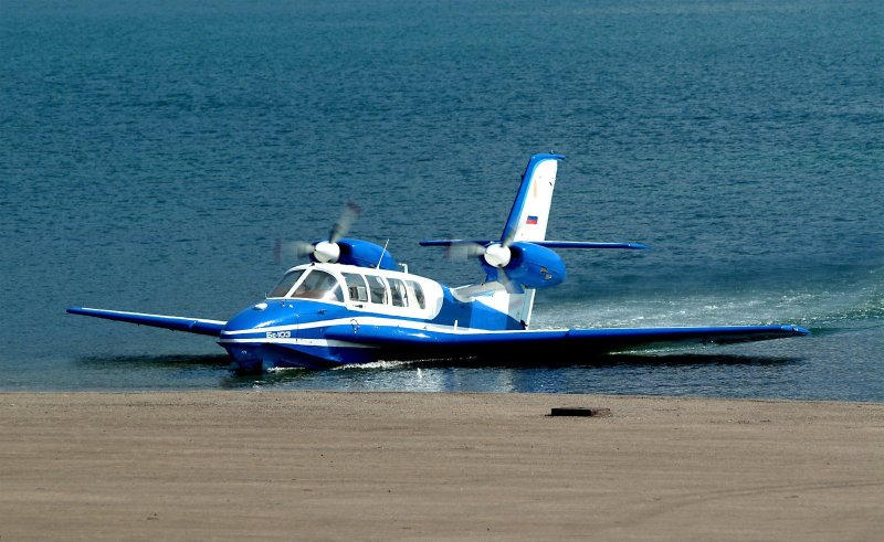 Бе-103 кабина