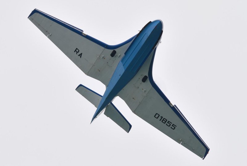 Самолет бе 103