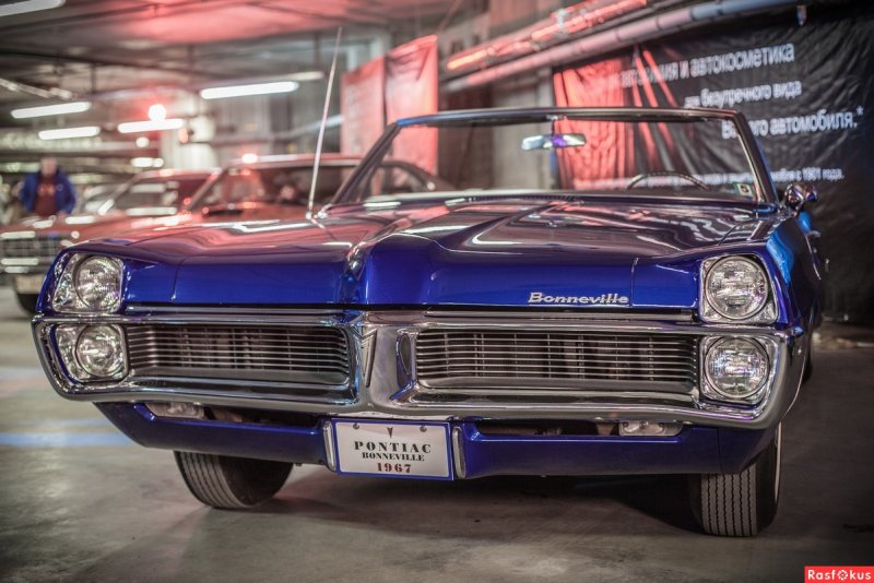 Muscle car show Toy