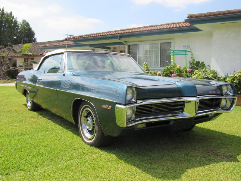 Pontiac 2+2 1967