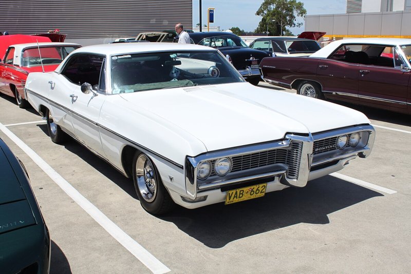 Pontiac Parisienne 1968 Sport sedan