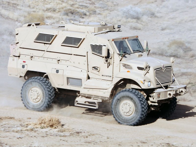 Бронемашина MAXXPRO MRAP