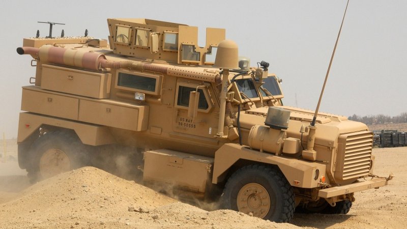 США cougar 6x6 MRAP
