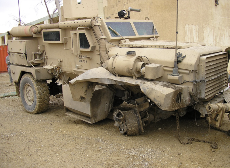 Бронемашина MRAP Кугуар