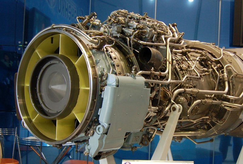 Турбовальный двигатель д 136