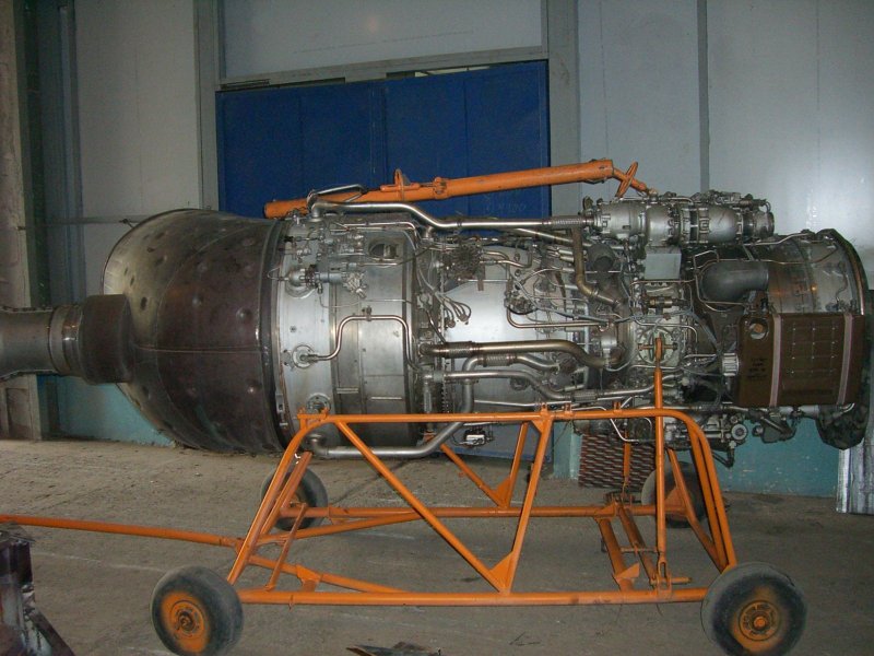 Турбовальный двигатель д 136