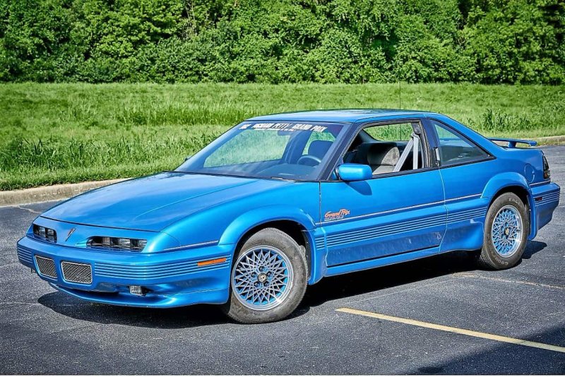Pontiac Grand 1992
