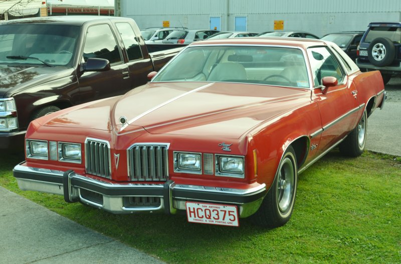 Pontiac Grand prix 1984