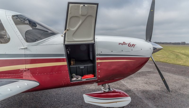 Самолет Piper м600