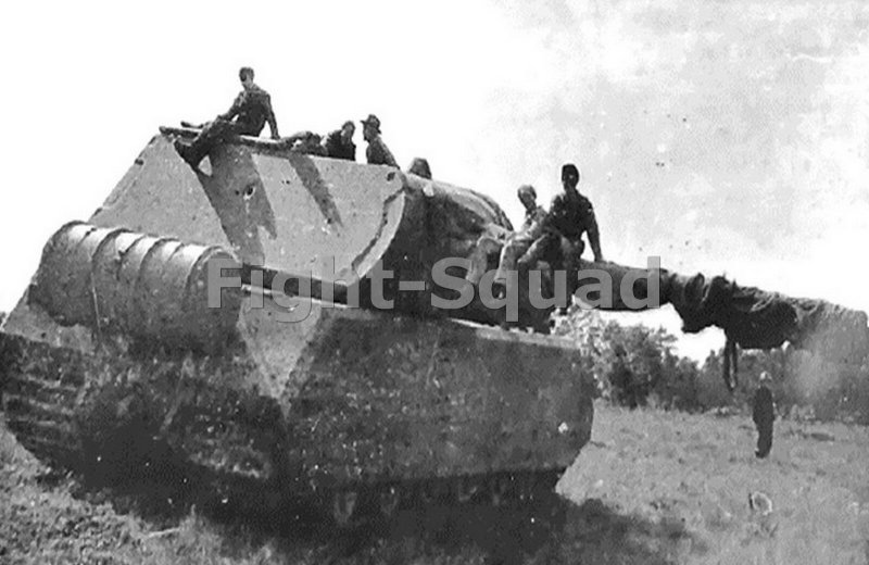 Танк Маус 1945