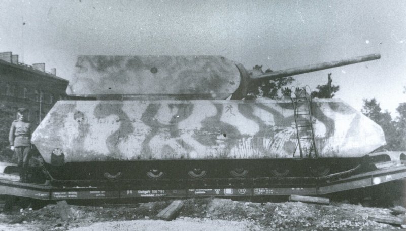 Танк Маус 1945