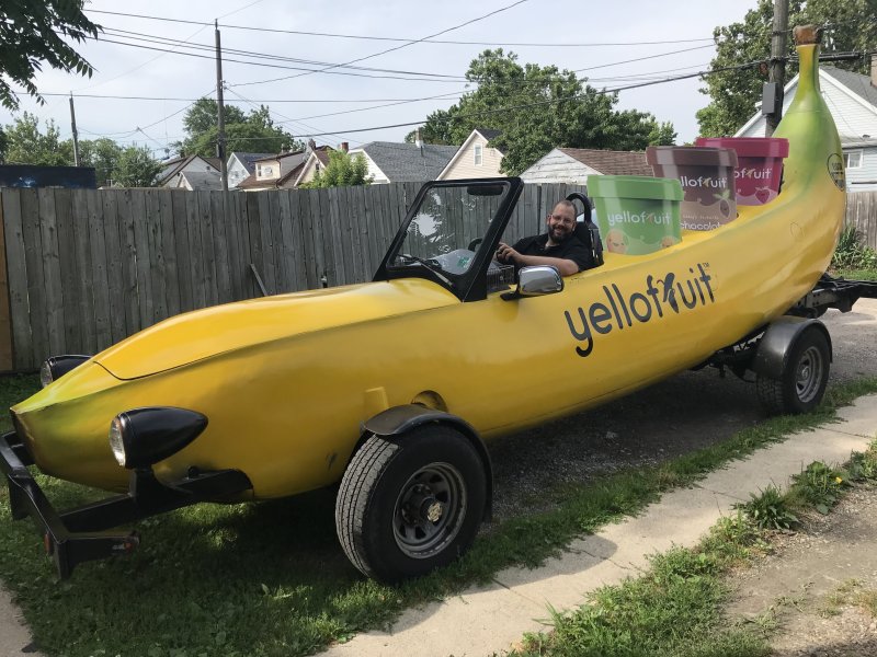 Машинка банан