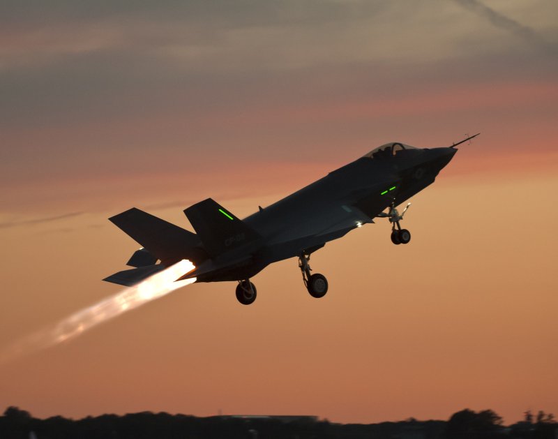 Afterburner Fighter Jet f35
