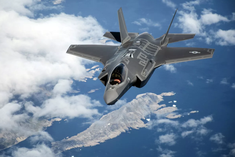 Американский истребитель f 35