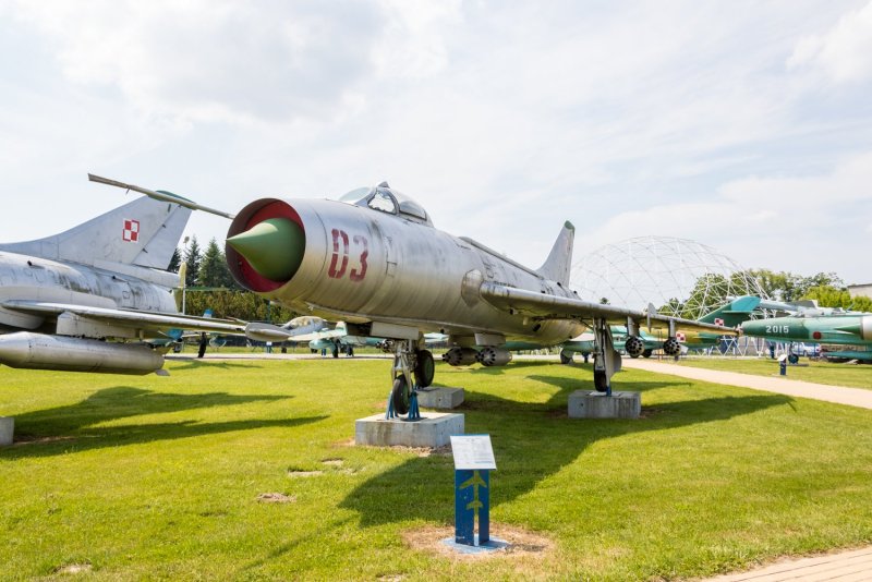 Су-7б самолет