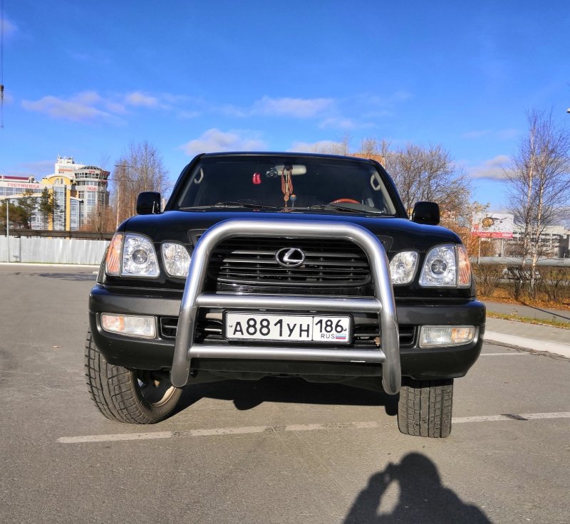 Кенгурятник Lexus lx470