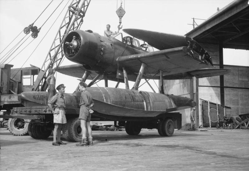 Aichi е16а самолет