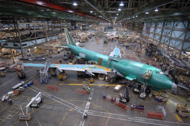 Сборочный цех Boeing 747